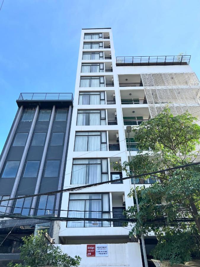 Wh Bassac Residence Phnom Penh Exterior foto