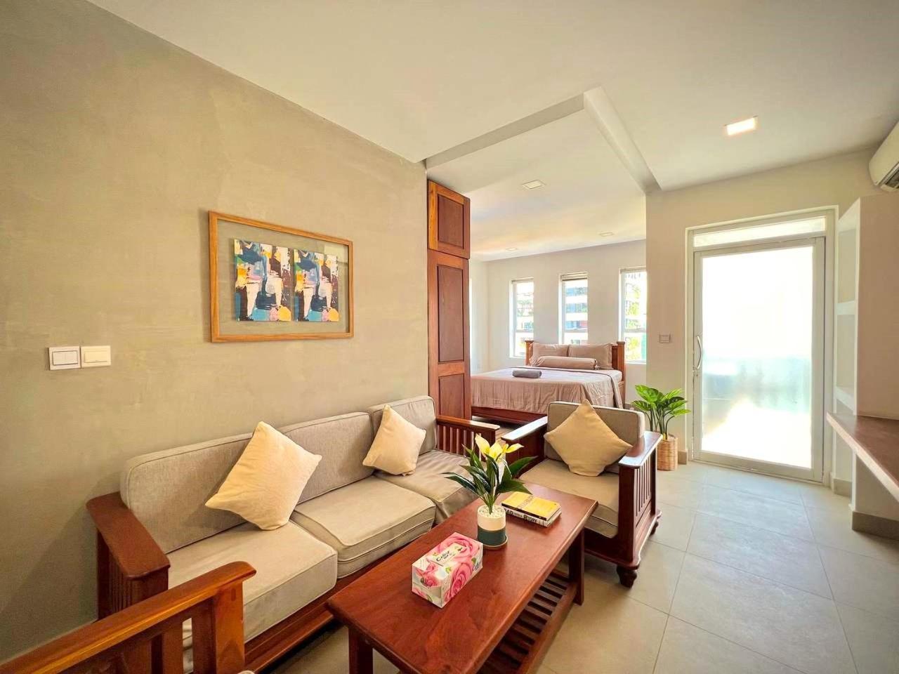 Wh Bassac Residence Phnom Penh Exterior foto